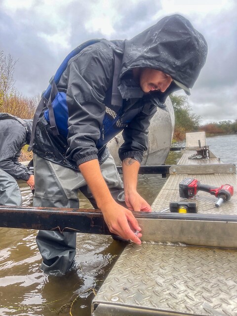 Assembling Tap in the rain