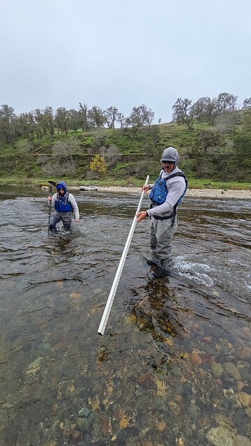 Giving a lesson on indentifying salmon redds