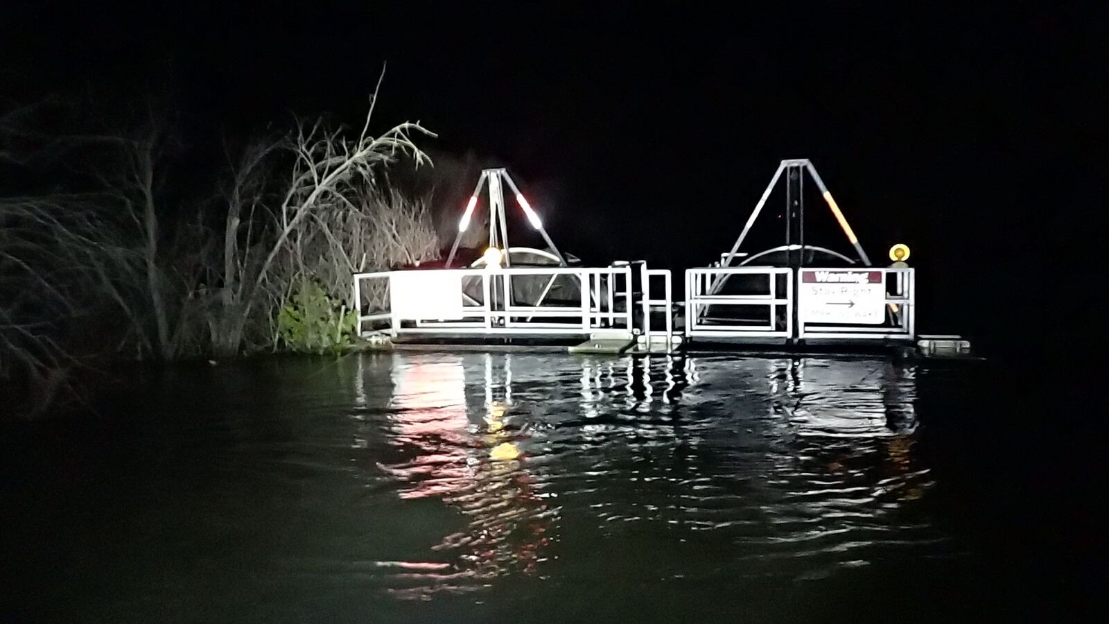 Rotary screw trap at night